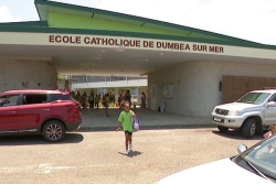 VIDÉO. "J'ai pas envie de pas avoir cantine", les familles des élèves scolarisés dans les écoles catholiques redoutent la semaine prochaine.