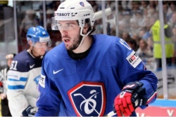 L'ancien international de hockey Valentin Claireaux rejoint les Red Wings de Deer Lake