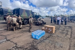 EN IMAGES. Le fret humanitaire pour la Jamaïque prêt à appareiller depuis la Martinique