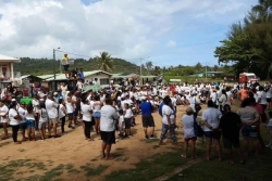 "Je n'ai jamais vu une marche comme ça à Tubuai" : 400 personnes mobilisées pour soutenir Willy Vaiho