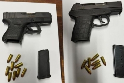 Deux armes à feu découvertes lors d’un contrôle routier à Sainte-Anne