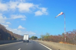 La Réunion : du soleil, des rafales de vent de 70 km/h sur toute l'île et 32, voire 33 °C