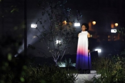 VIDÉO. Dix ans du 13-Novembre : la Guadeloupéenne Axelle Saint-Cirel interprète une "Marseillaise" très émouvante à la cérémonie d'hommage aux victimes