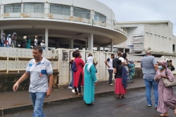 Au lycée de Sada, la polémique sur la tenue vestimentaire relancée par une nouvelle affiche