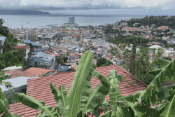 Plus de 3 kg de cannabis, près de 2 kg de cocaïne, des armes, des cagoules : saisie impressionnante dans une maison des Terres-Sainville