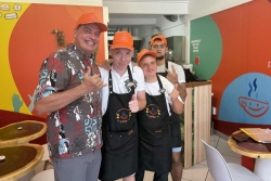 Café Oa’oa : un lieu unique à Papeete où l'inclusion et la bonne humeur sont servies par des jeunes d’exception