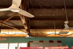 "Ces enfants vont arriver au collège puis au lycée avec des retards et ce sont eux qui risquent de devenir les futurs délinquants de demain". 