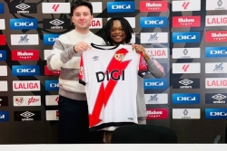 "J'arrive avec beaucoup d'envie et d'humilité", le Mahorais Elhad Saïd signe au Rayo Vallecano