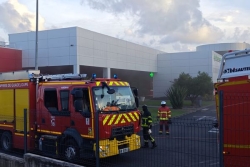 Incendie maîtrisé dans un supermarché de Saint-François