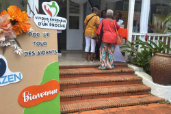 "Si vous ne prenez pas soin de vous, vous ne pourrez pas prendre soin des autres"... Un Pop-Up Tour des Aidants itinérant pour soutenir et informer