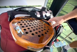 Et si on se mettait au padel, ce sport entre tennis et squash qui séduit la Guadeloupe