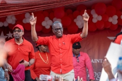 Élections législatives à Sainte-Lucie :  Philip J. Pierre réélu pour un deuxième mandat