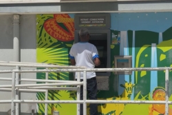 Tarifs bancaires aux Antilles-Guyane : quels sont les établissements les moins chers ?