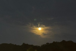 Pourquoi faut-il absolument regarder la troisième super lune de l’année ?