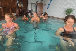 Un sport tonique et accessible à tous... Et si on se mettait à l’aquabike en Guadeloupe ? 