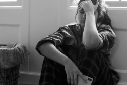 Le guide des emmerdes 2026 pour les jeunes Réunionnais est disponible 