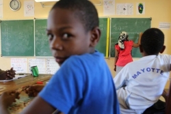 "A Mayotte, l'accumulation de crises a un effet dévastateur sur la vie des enfants", pointe l'Unicef