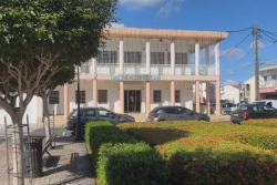 Saint-François : démission collective de 11 élus, la majorité du maire explose