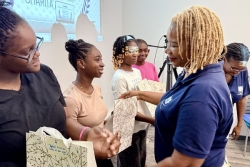 Face à 1 600 élèves, des lycéennes de Bertène Juminer remportent un prix national pour les 80 ans de la Sécurité sociale