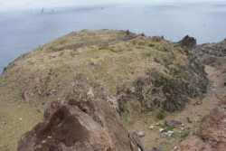 La France dément vouloir renoncer à sa souveraineté sur les îles stratégiques de Matthew et Hunter