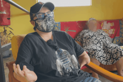 Témoignage : après avoir fui un mari violent, une femme et sa fille toutes deux porteuses de handicap demandent de l'aide