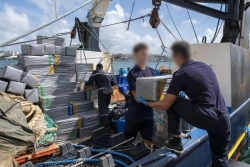 Narcotrafic : plus de 4 tonnes de cocaïne saisies sur un bateau de pêche dans l'Atlantique