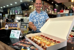 Les préparatifs de Noël battent leur plein : des plateaux gourmands à foison chez les traiteurs