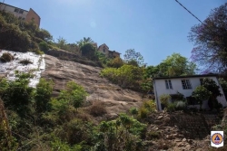 Madagascar : risque d'éboulement majeur sur la colline de Manjakamiadana, plus d'un millier d'habitations menacées