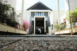 Tentative de meurtre sur conjoint à Saint-Denis : la suspecte mise en examen et écrouée