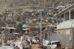 Rétro 2025 : Mayotte et la Nouvelle-Calédonie au coeur des préoccupations politiques en outre-mer