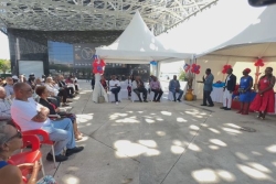 Haïti : la communauté de Guadeloupe fête le drapeau