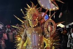 Carnaval de Guyane 2026 : Vaval fait une entrée spectaculaire à Iracoubo