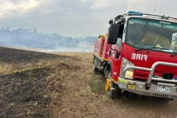 Un mort dans les feux de brousse du sud-est de l'Australie