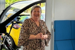 La lutte contre la pauvreté au cœur de la visite d’Anne Rubinstein, avec le "plan cantines" comme fer de lance