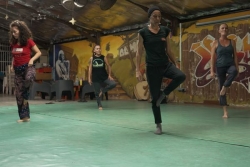 Danse contemporaine à Saint-Laurent-du-Maroni : le corps en liberté chaque mardi