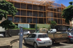 Un an après Chido, la SIM reconstruit et modernisation son parc immobilier