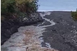 Des lahars observés au Prêcheur : une alerte brièvement déclenchée dans le nord de la Martinique