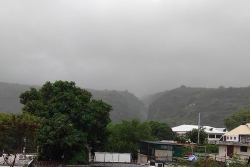La Réunion : de la pluie, des nuages et des rafales de vent de 90 km/h dans le Sud