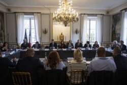 Nouvelle-Calédonie : les discussions institutionnelles toujours en cours à Paris