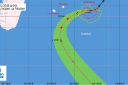 La tempête tropicale modérée Dudzai est à 150 km de Rodrigues et 735 km de La Réunion