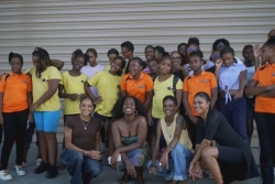 Ésansyèl : Ysaora Thibus aide de jeunes guadeloupéennes à se dire "moi aussi j’en suis capable !"