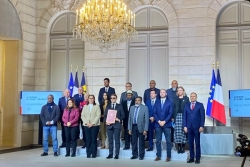 Nouvelle-Calédonie : l'accord Elysée-Oudinot signé à Paris