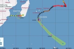 La tempête tropicale modérée Ewetse se rapproche de Tuléar, la forte tempête tropicale Dudzai plonge vers le Sud