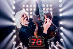 70 TOUR LOUIS BERTIGNAC en concert à Tahiti