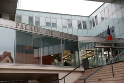 Surnommé "l'étrangleur du RER C", un Guyanais retourne en prison deux semaines après en être sorti