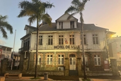 Décès de Samuel Tavernier : la ville du François figée dans le deuil après la disparition de son maire