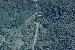 PAÏTA. Une voiture accidentée sur le col de la pirogue