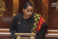 "On aura perdu trois ans pour la reconstruction de Mayotte", la députée Estelle Youssouffa "furieuse" contre le budget 2026