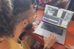 Municipales 2026 : la campagne électorale se joue aussi sur les réseaux sociaux avec l'utilisation de l'intelligence artificielle