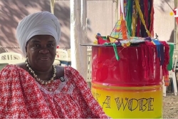 Pawòl Djòk : Franciane Landre, présidente de "Mas a Wobè", potomitan de l’univers des "groupes a po"